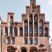 Löwen Apotheke 